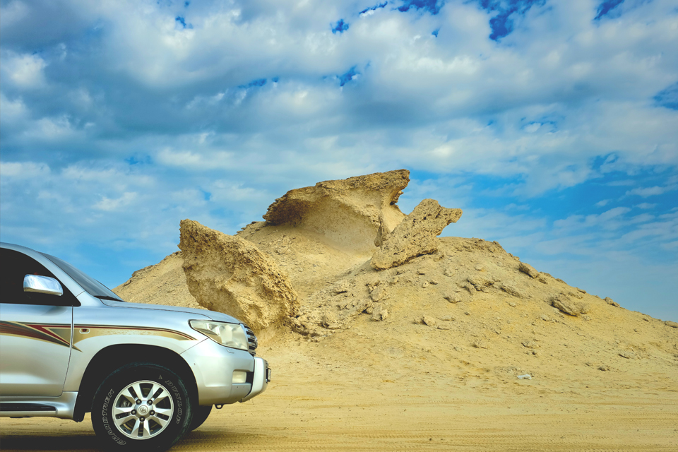 Explore the West Coast: Zekreet & Richard Serra Sculpture Tour